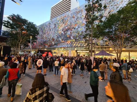 fendi queen street brisbane.